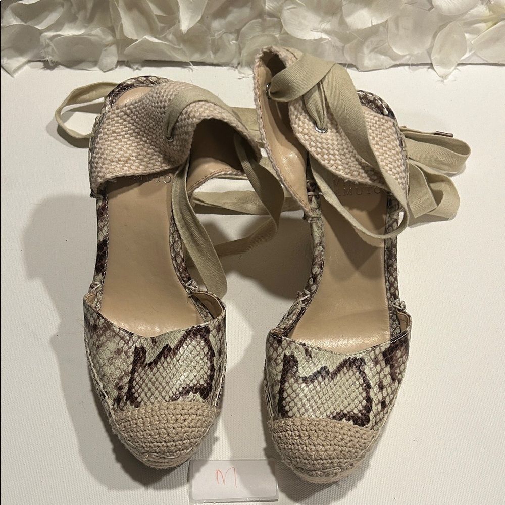 Vince Camuto Beige and Brown Espadrille Wedges